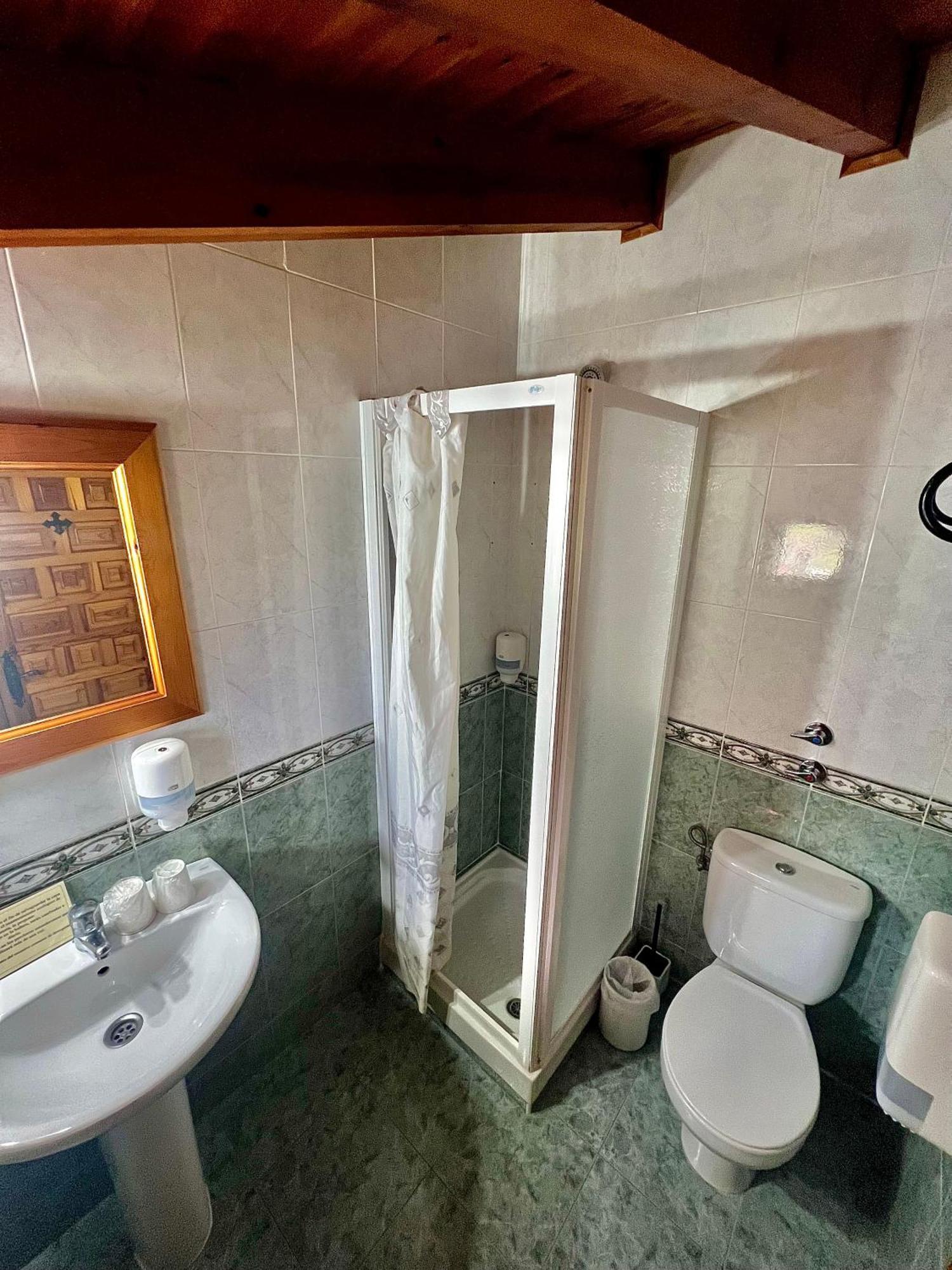 Hotel Rural El Sestil Dobres Екстер'єр фото